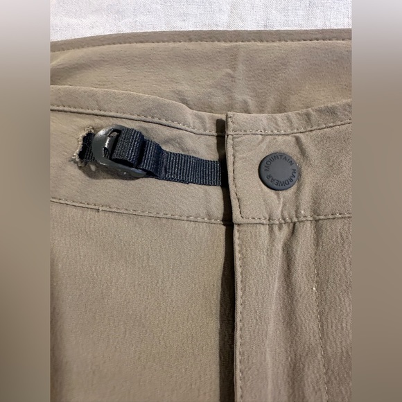 Mountain Hardware Woman’s Yumalina Pant - Picture 15 of 16
